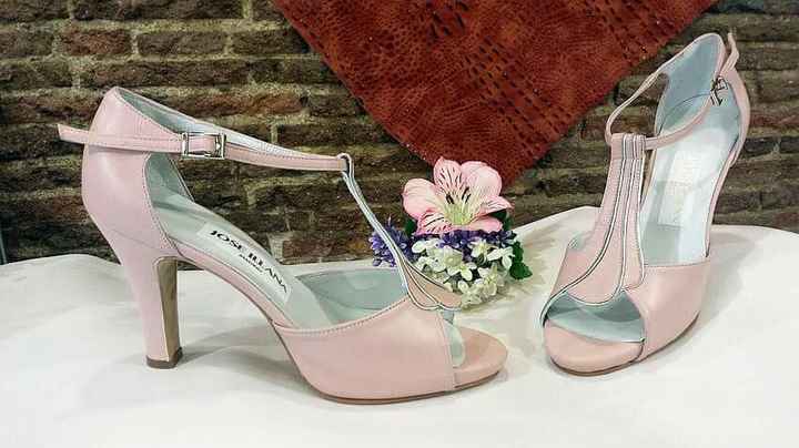 Que zapatos pueden quedar bien??? necesito ideas - 1