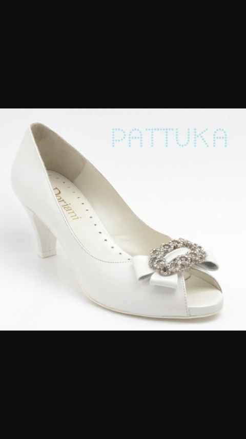 Porque los zapatos bajiito son taaan feos la mayoriia?? - 2