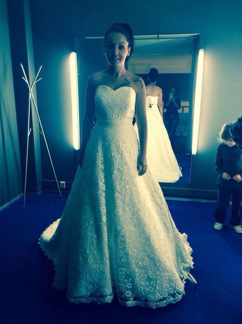 Nota de color con el vestido de novia? - 1