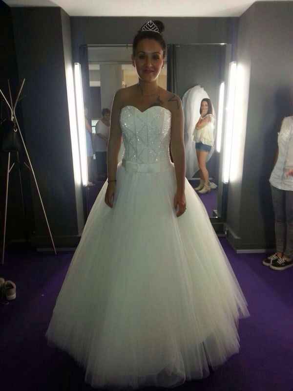 Vestido y complementos - 1