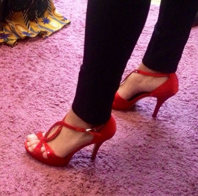Ya tengo mis zapatosss - 1