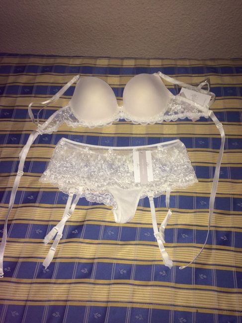Mucho pecho y sujetador sin espalda? - 1