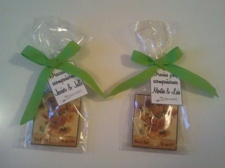 etiquetas regalos invitados