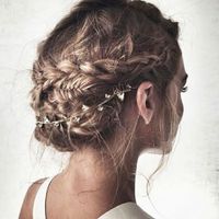 recogido bajo con trenza
