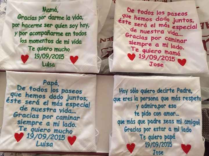 Pañuelos bordados para nuestros padres!