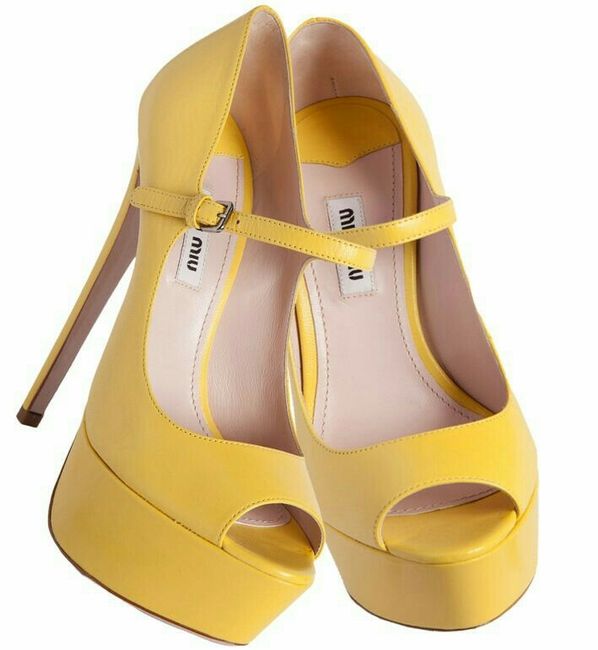 Unos zapatos adecuados para este vestido? - 1