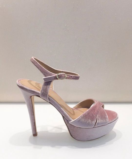 Volvemos al tema zapatos 7