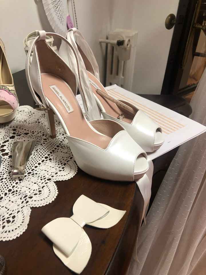 Nuevos Zapatos - 1