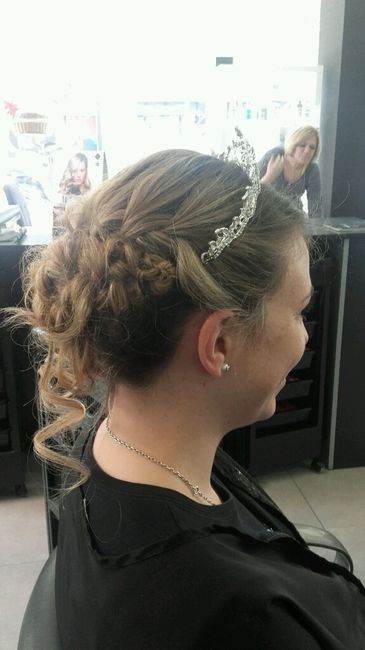 Peinado y maquillaje - 13