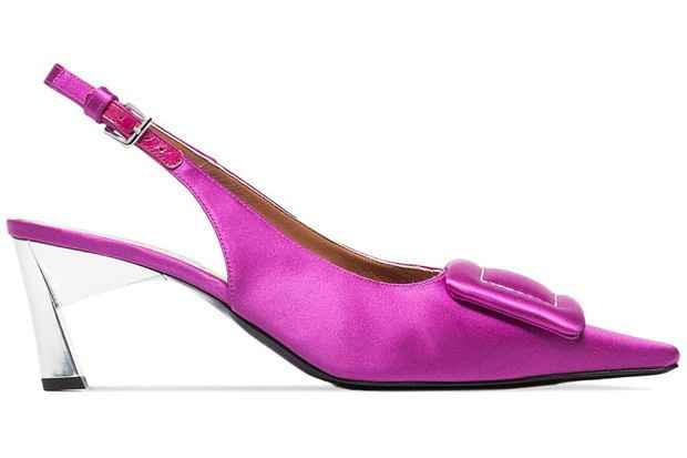 7. zapato saten