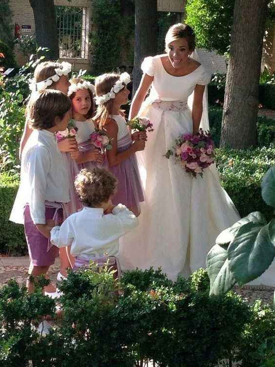 niños boda