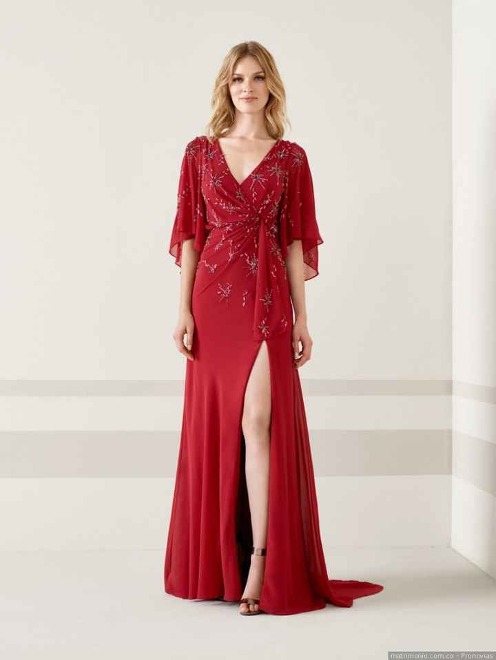 4. Vestido rojo