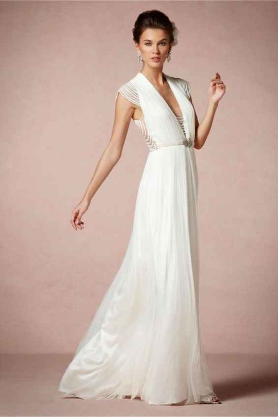 4. vestido civil