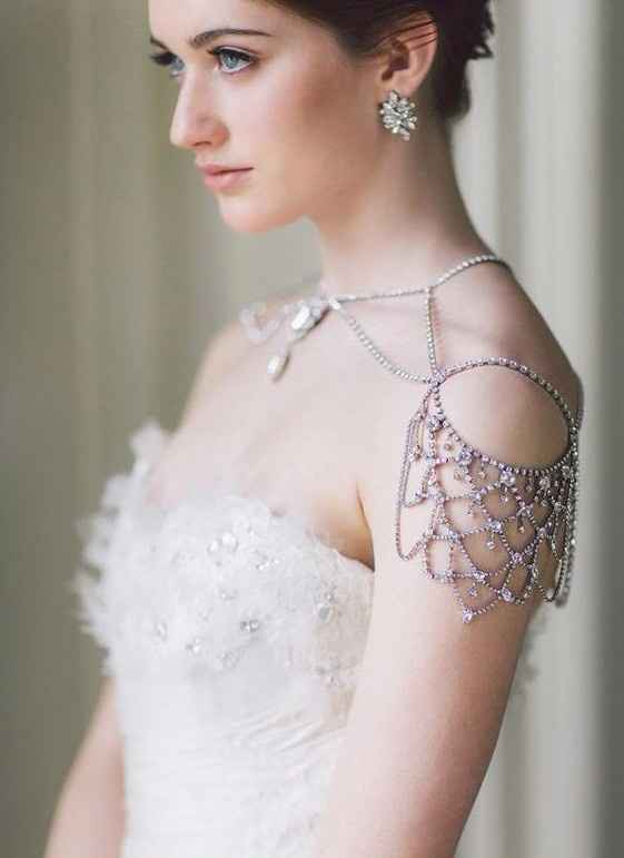 C. Joyas