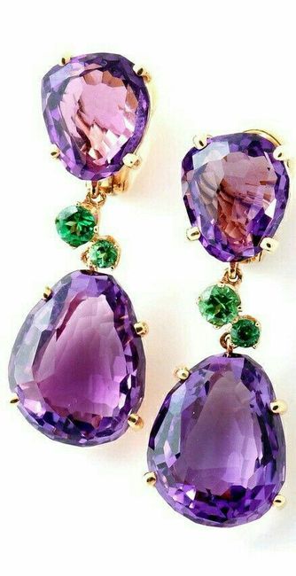 ¡Lucha de pendientes! 💎 - 1