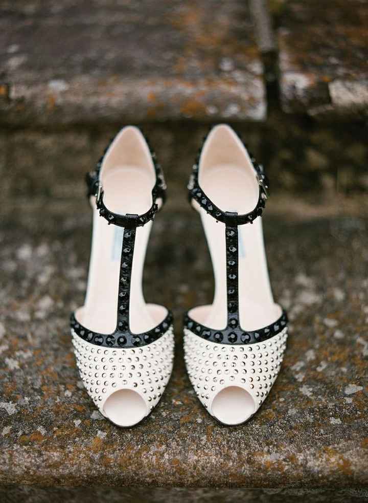 21. Zapatos