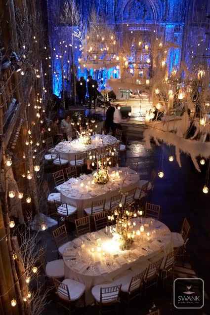 9. Banquete