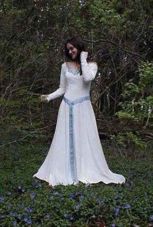 Vestido de novia vikingo deals