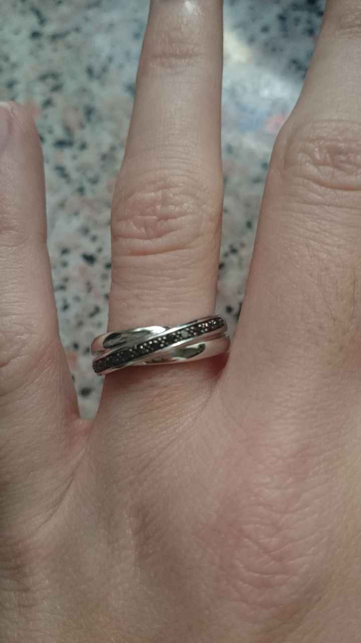 Mi anillo de prometida