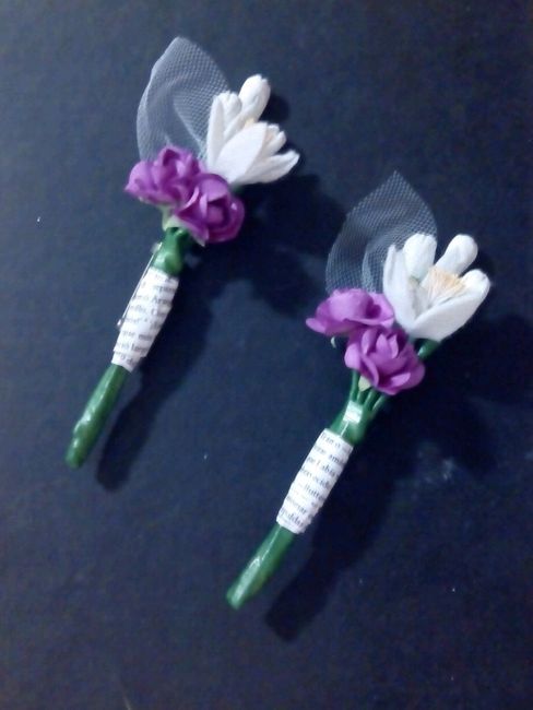 Botoniers/prendido novio y padrino terminados - 1