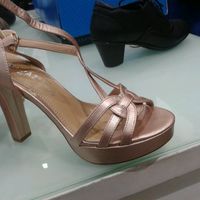 Un zapato de color para cada novia: ¿Cuál eres tú? - 1