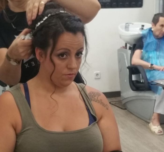 mi prueba de peinado y maquillaje 💇🏻💄 - 2