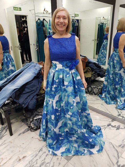 ¿cómo va a ir vuestra madre vestida? - 1