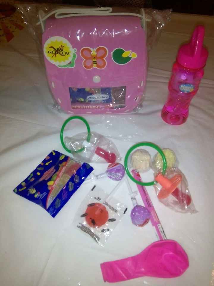 Caja reciclada y regalos niñ@s!!! - 7