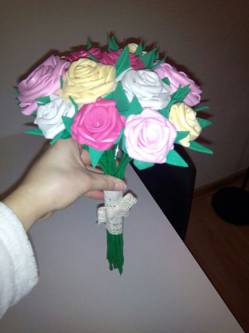 Mis ramos de goma eva terminados. - 15