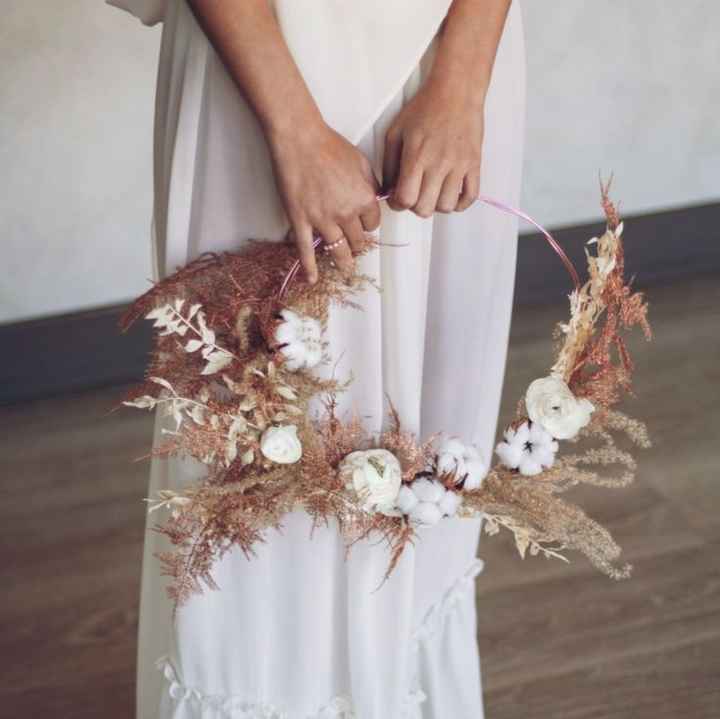 Ramo tipo aro floral o "hoop bouquet" - 1