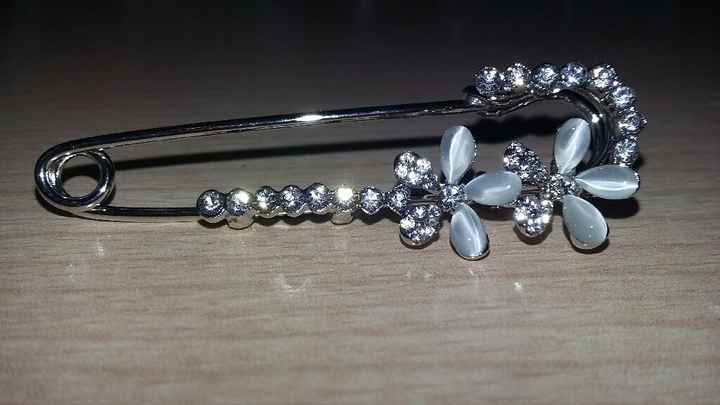 Imperdibles para el vestido - 1