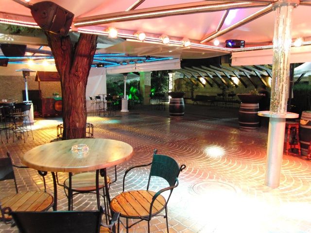 ZONA BAILE-2