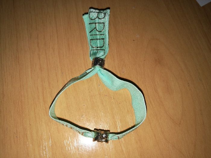 Pulseras para despedida de soltera diy terminadas!!!! 👏👏 - 2