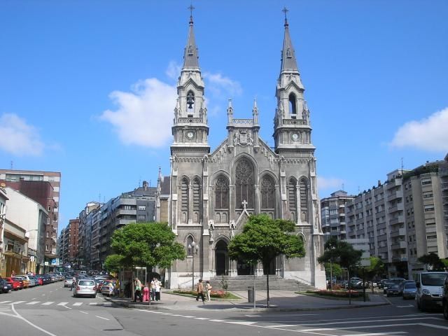Iglesia de Santo Tomás de Cantorbery.