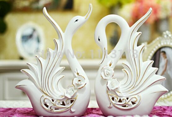 Buscando una figura de una pareja de cisnes para la tarta - 1