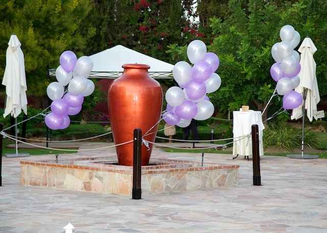 globos de los deseos en el jardin