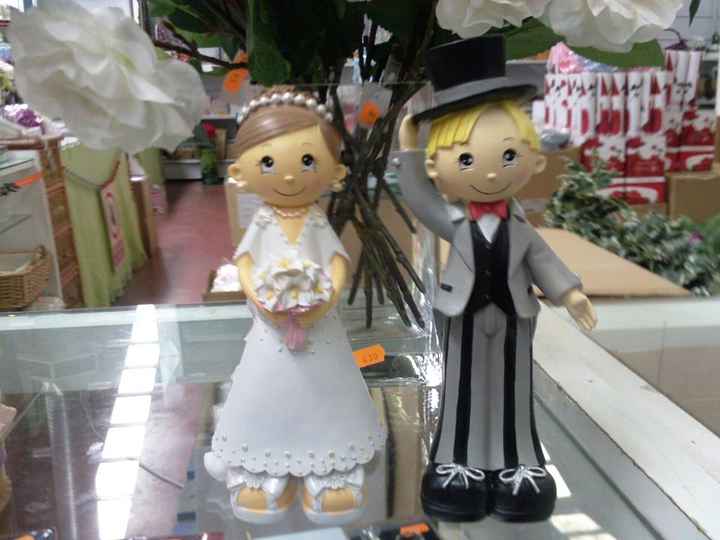 pareja novios tarta