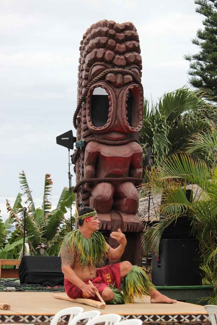 chiefs luau