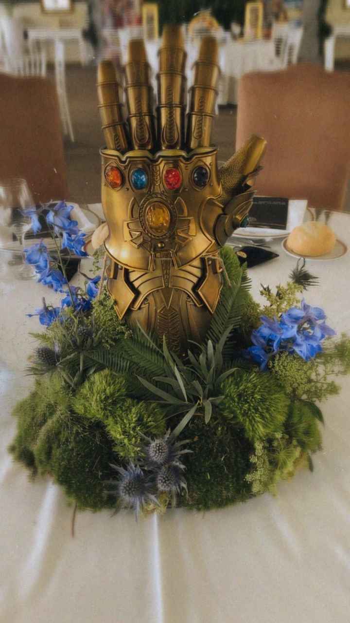 Boda temática Marvel: Centros de mesa 2