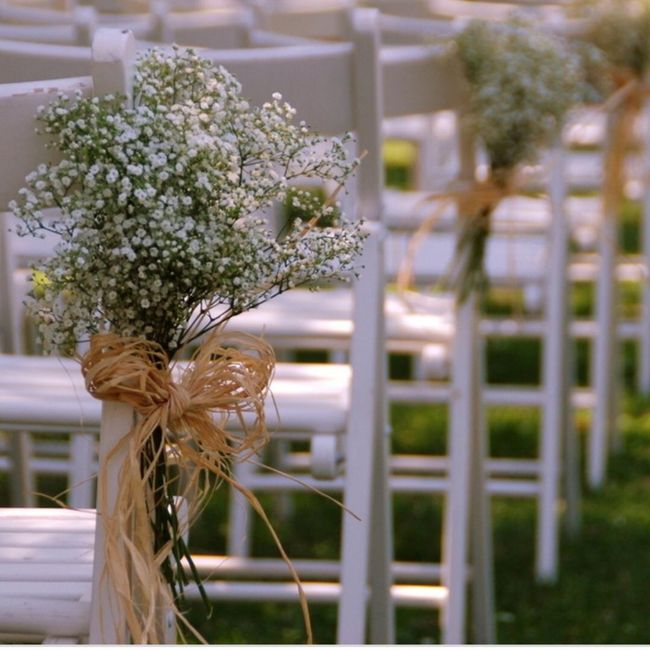 Decorar bancos para la ceremonia 2