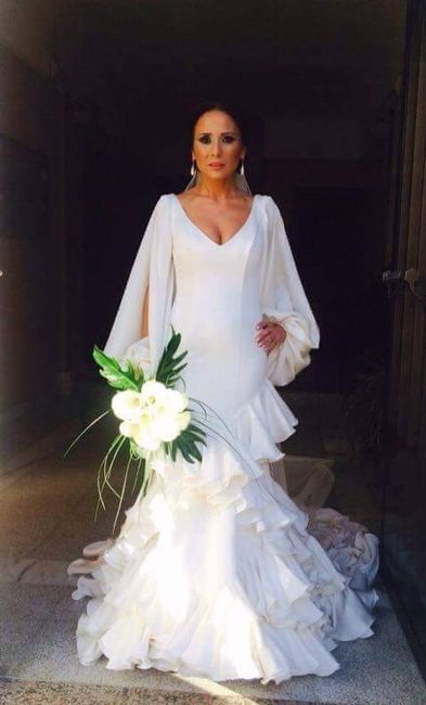 De que diseñador podria ser el vestido? - 4