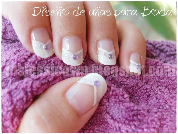Ideas de uñas para novia