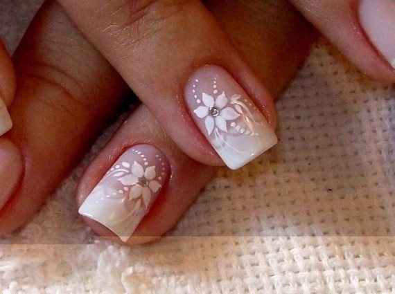Ideas de uñas para novia