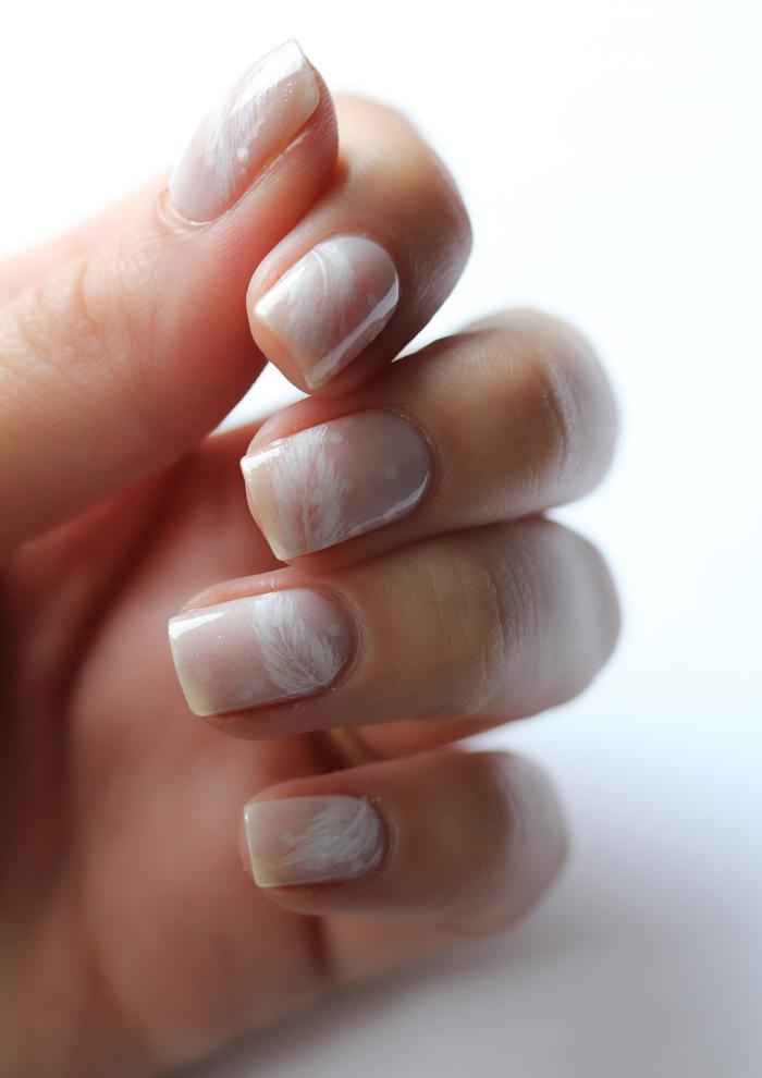 Ideas de uñas para novia