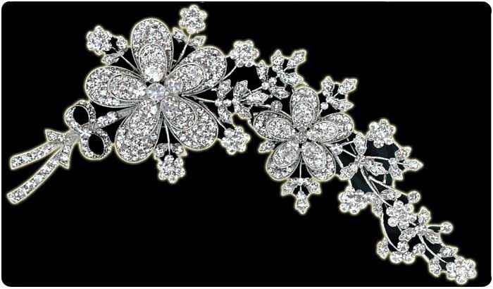 Broche