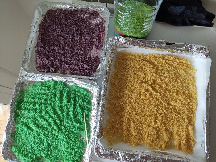¡Teñir arroz con colorante alimenticio! 2