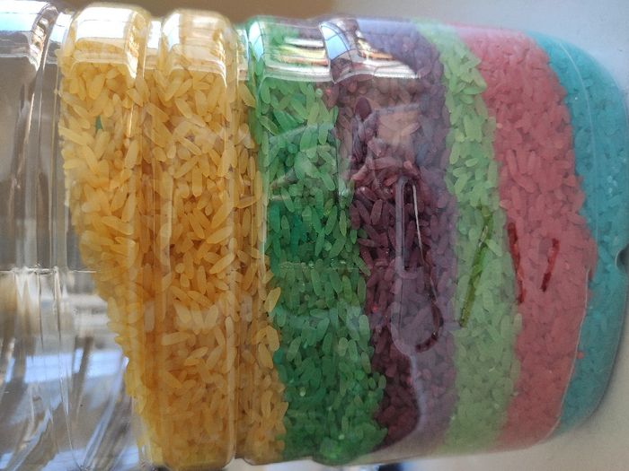 ¡Teñir arroz con colorante alimenticio! 3