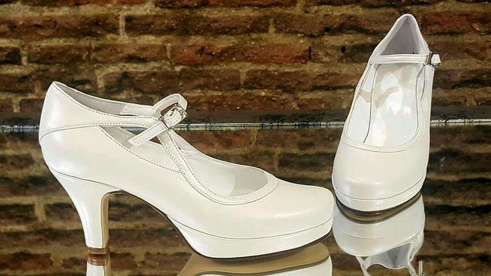 Socorro no encuentro zapatos que me gusten de novia !!! - 1