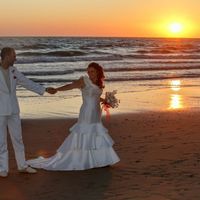 los novios después ceremonia
