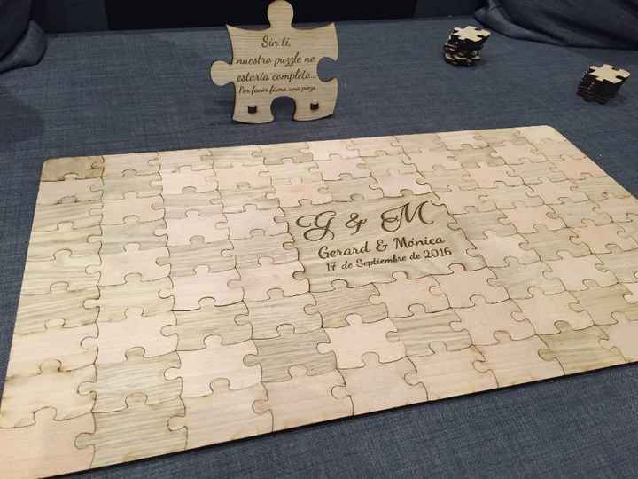 Nuestro puzzle de firmas en madera